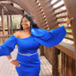 Meet your Posher, Latoya